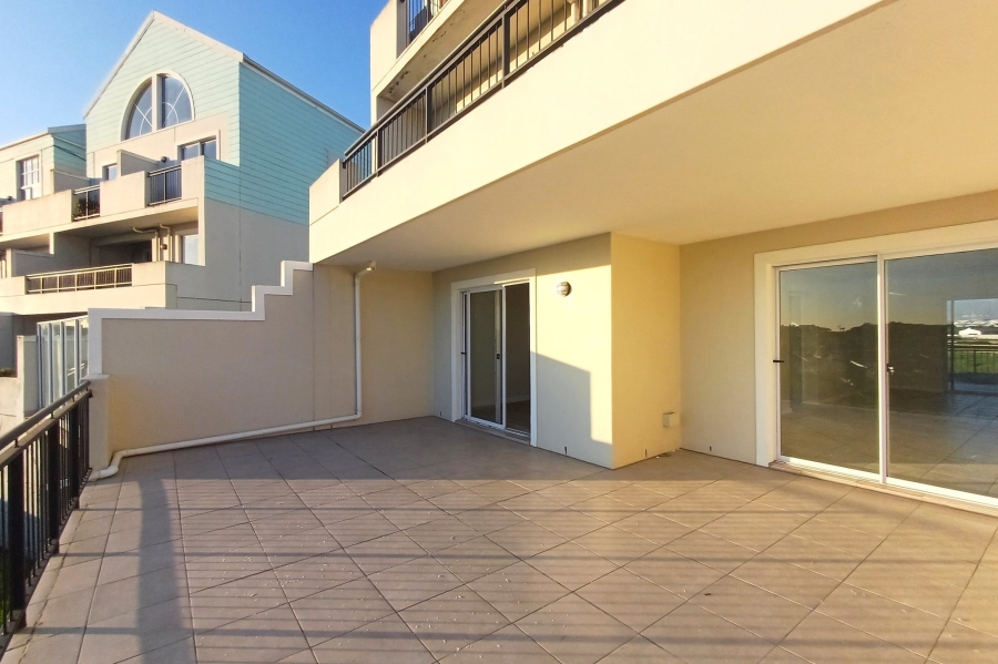 To Let 2 Bedroom Property for Rent in Royal Ascot Western Cape